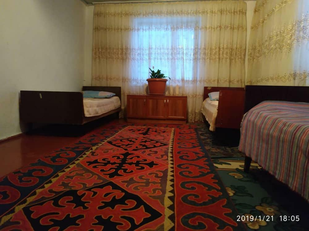 Guest House Nazar Bokonbayevo Bagian luar foto